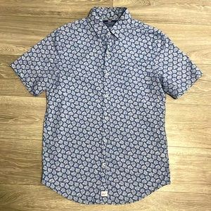 Vineyard Vines Button Down Shirt